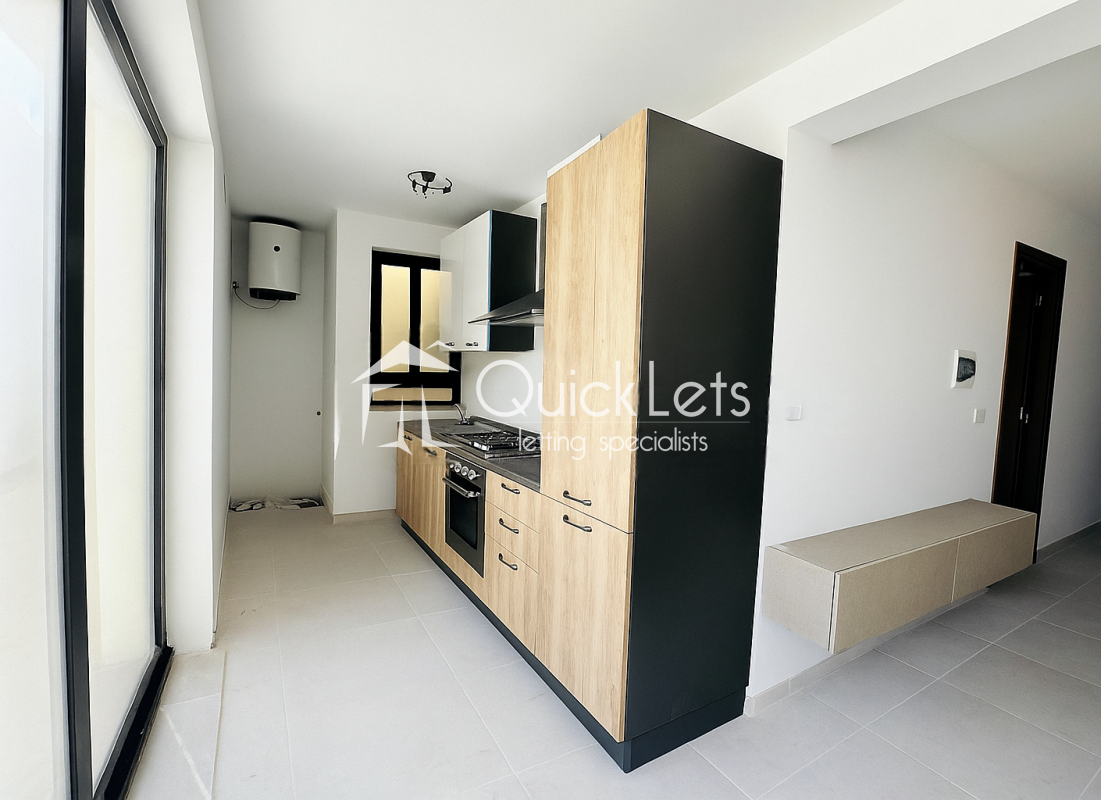 Studio Apartments in Msida - REF 85402 — QuickLets