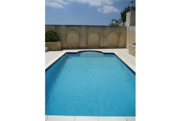 Villa Detached — RE/MAX Malta