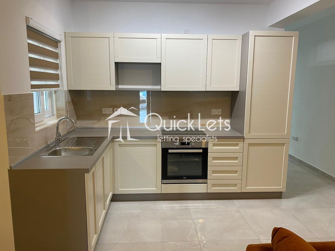 Maisonettes in Xemxija - REF 90289 — QuickLets