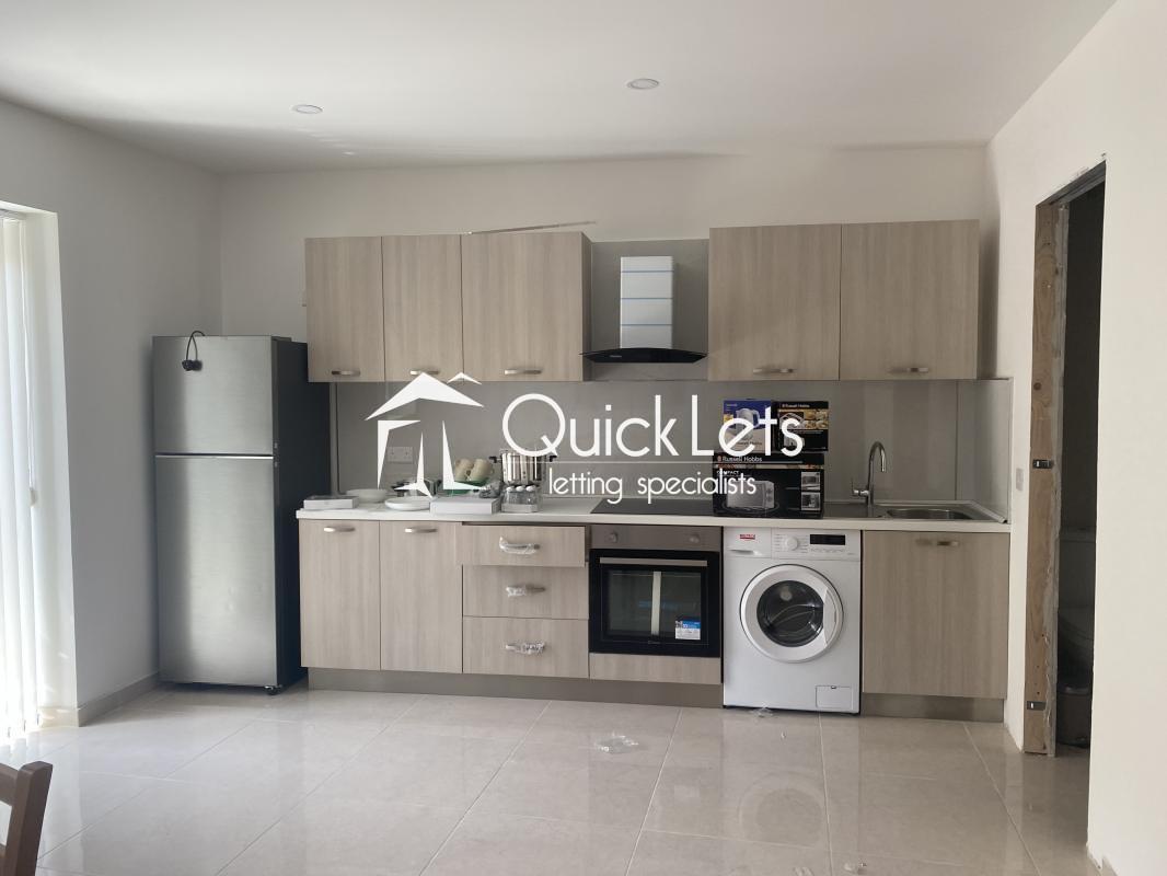 Apartments in Gozo - Rabat (Victoria) - REF 86083 — QuickLets