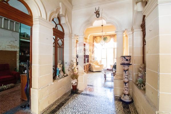 Maisonette — RE/MAX Malta