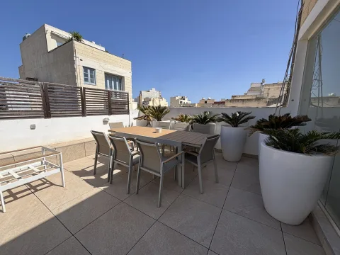 4 bed Town House in Sliema — Malta Sotheby's International Realty