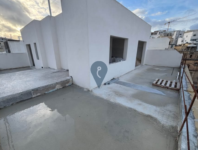 Duplex Penthouse in Gzira - REF 88315 — Zanzi Homes