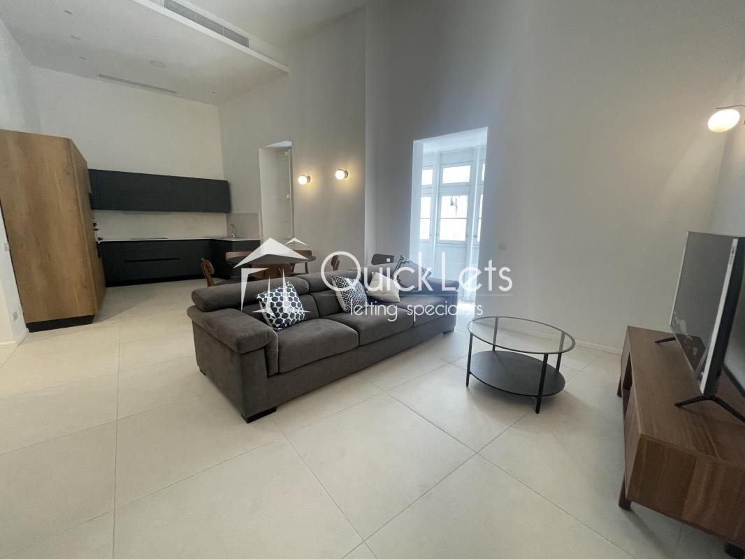 Apartments in Sliema - REF 80228 — QuickLets