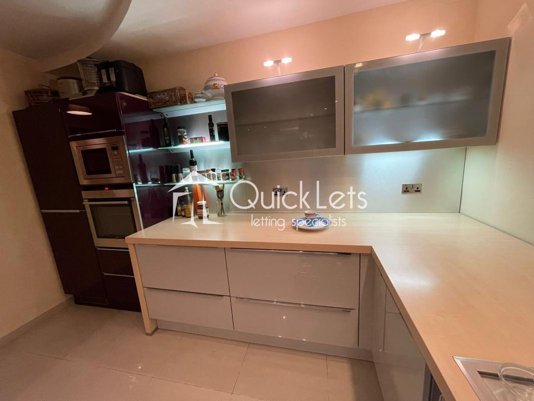 Apartments in Sliema - REF 79788 — QuickLets