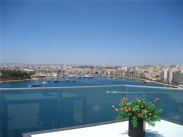 Penthouse — RE/MAX Malta