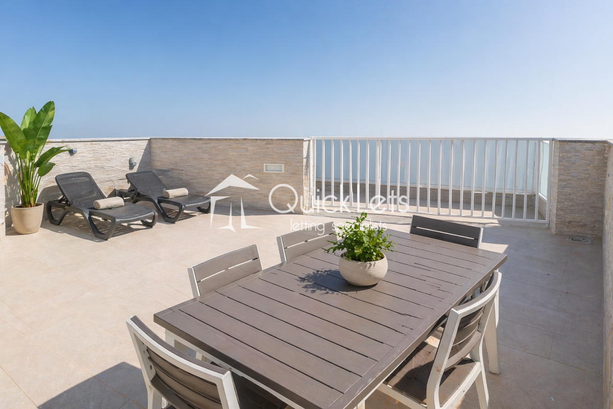 Penthouses in Marsaxlokk - REF 87080 — QuickLets