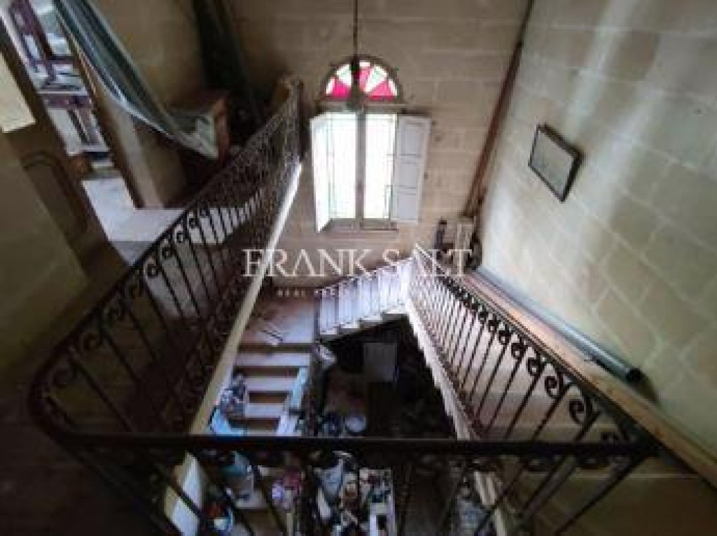 Qala, House of Character — Frank Salt Real Estate