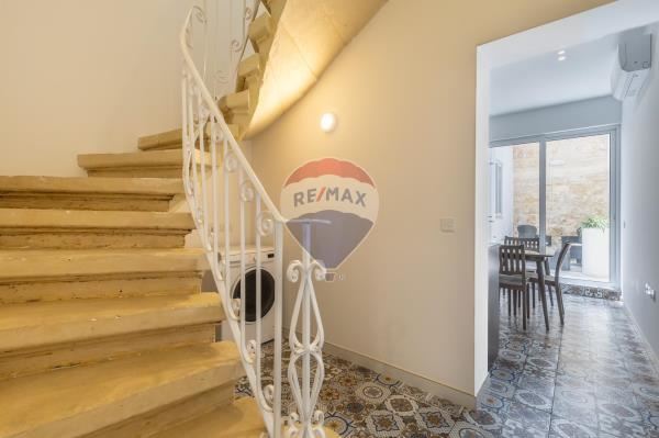 Townhouse — RE/MAX Malta
