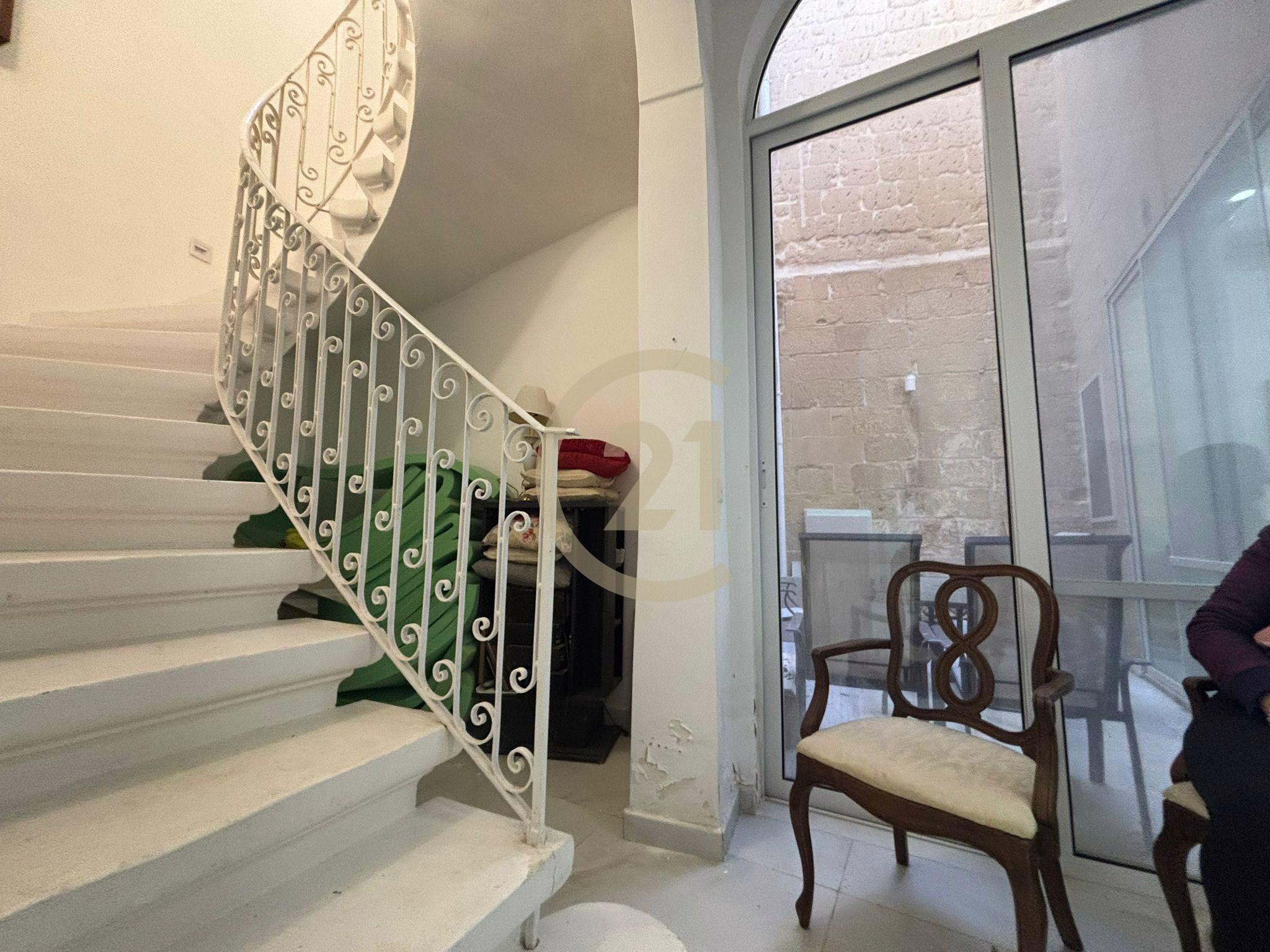 Townhouse in Victoria — Century 21 Malta