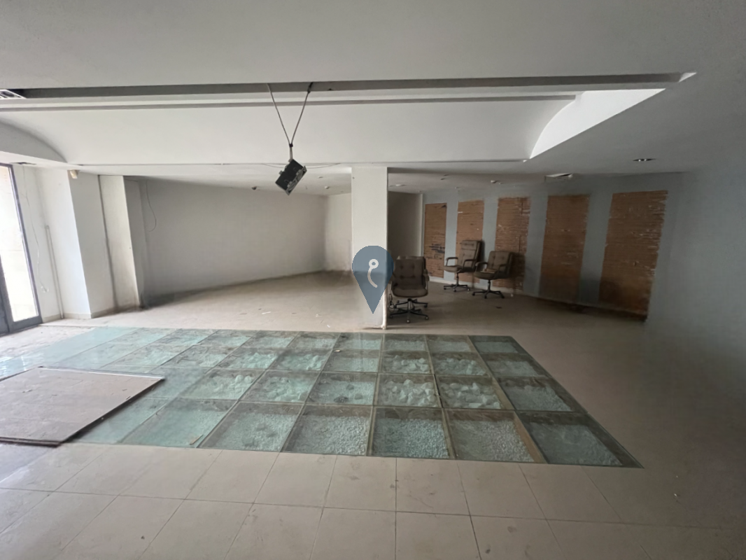 Showrooms in Birkirkara - REF 85679 — Zanzi Homes