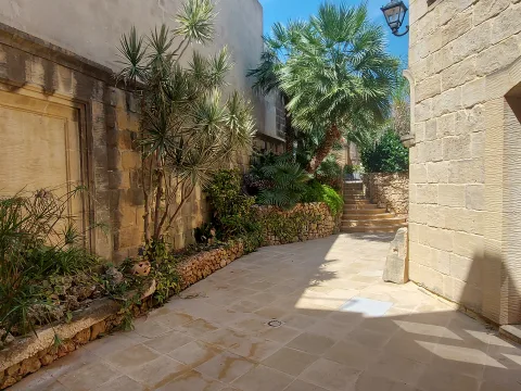 5 bed Farmhouse in Gharb, Gozo — Malta Sotheby's International Realty