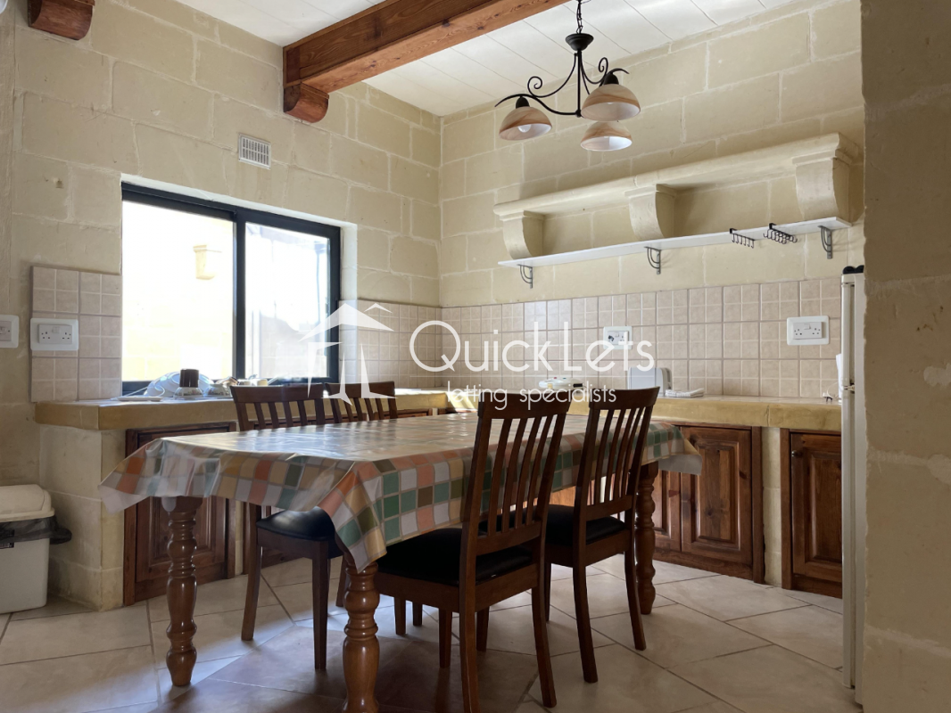 Farmhouses in Gozo - Nadur - REF 85852 — QuickLets