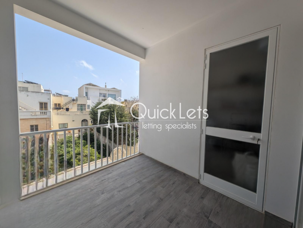 Rooms in Naxxar - REF 85775 — QuickLets