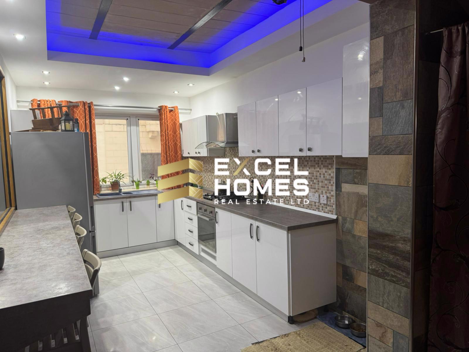 Townhouse — Excel Homes Real Estate