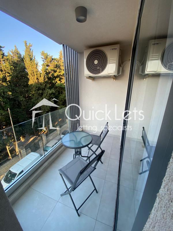 Apartments in Hamrun - REF 86859 — QuickLets