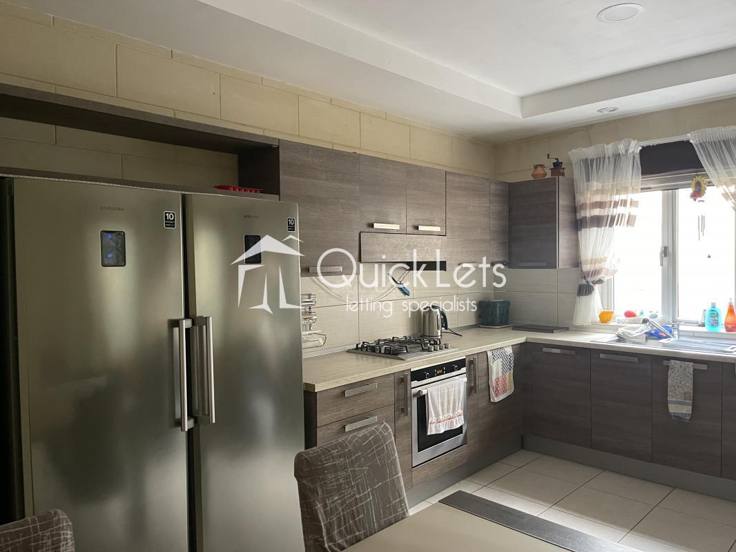 Apartments in Sliema - REF 88316 — QuickLets