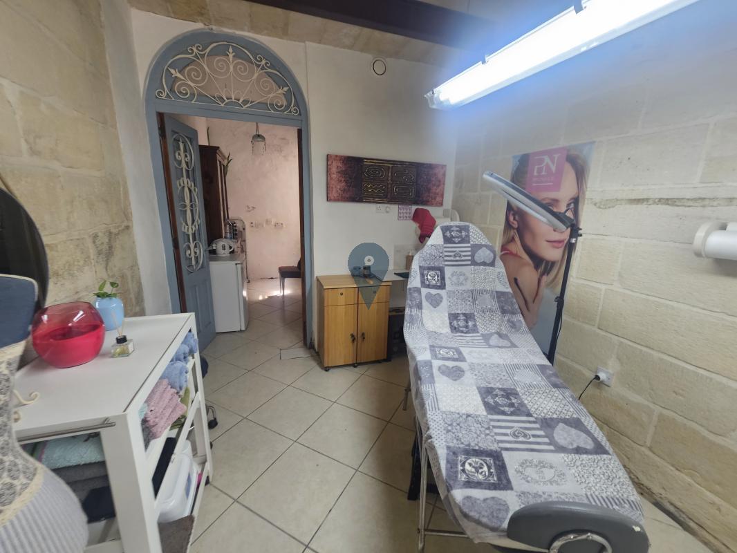 Retail / Shops / Clinics in Hamrun - REF 82621 — Zanzi Homes