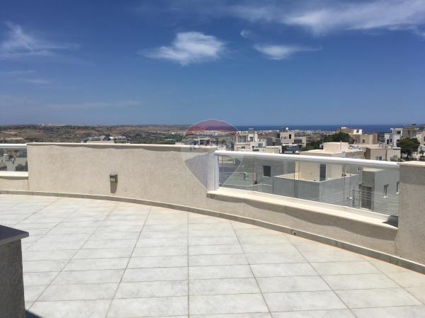Penthouse — RE/MAX Malta