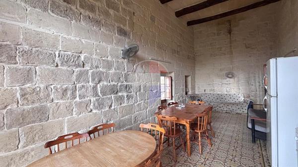 Farmhouse — RE/MAX Malta