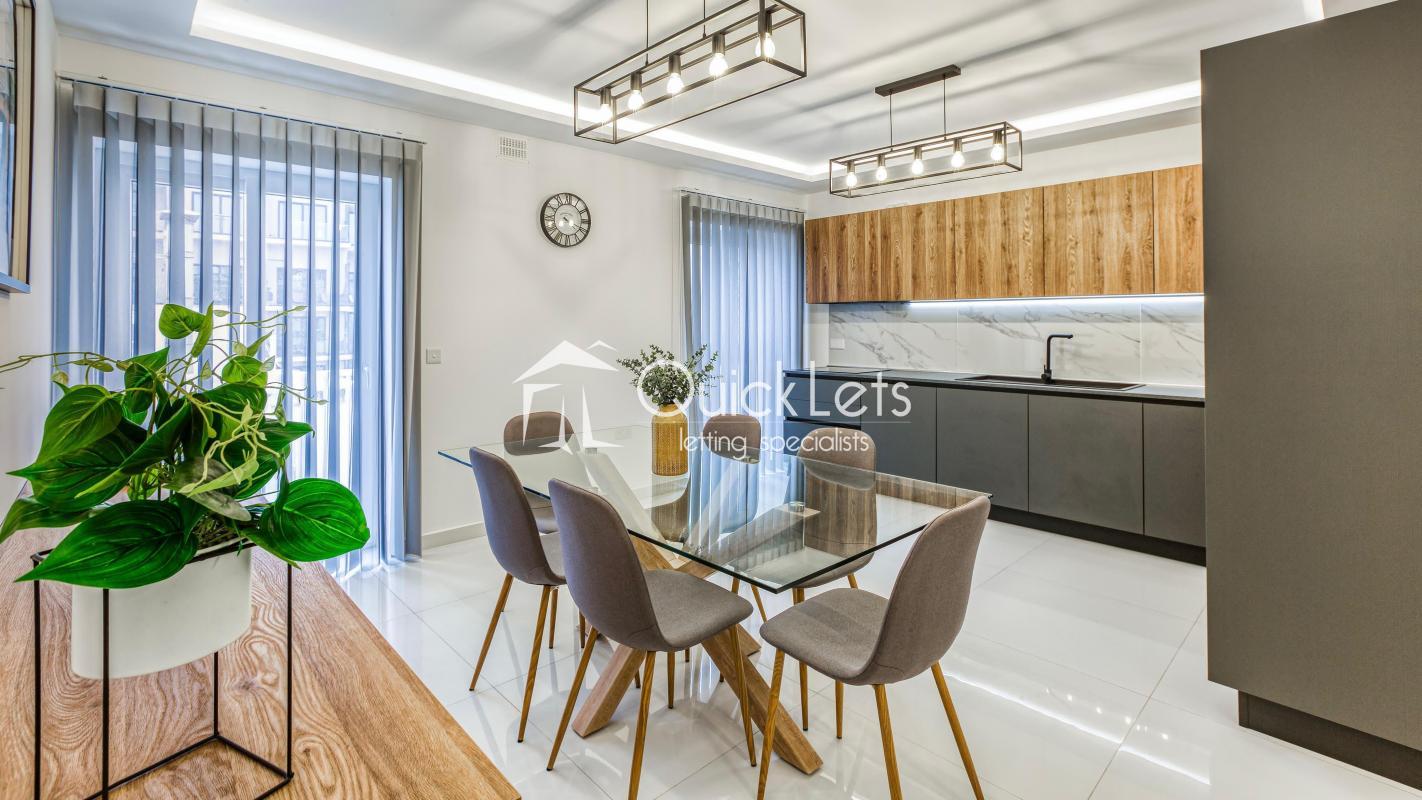 Apartments in Sliema - REF 81903 — QuickLets