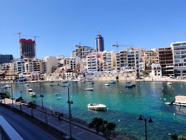 Apartment — RE/MAX Malta