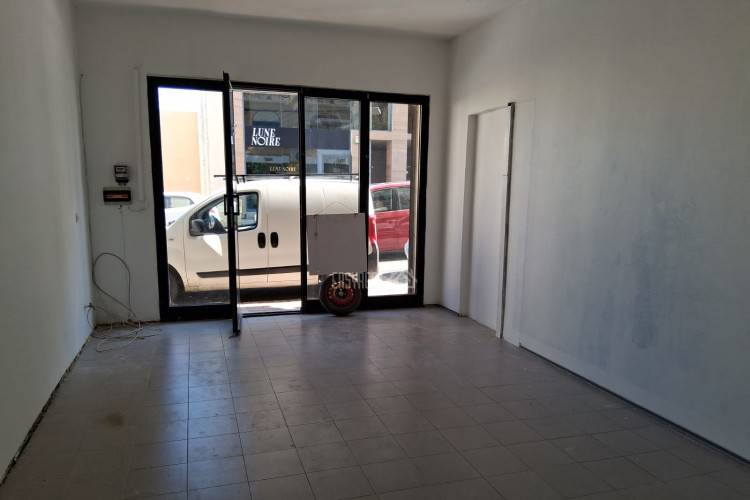 Commercial Property To Rent in Gozo - Victoria — Easy Rent - Ibo Kaplan