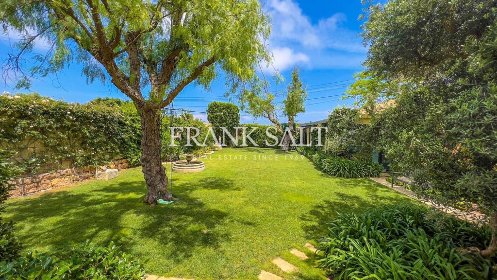 Madliena, House of Character — Frank Salt Real Estate