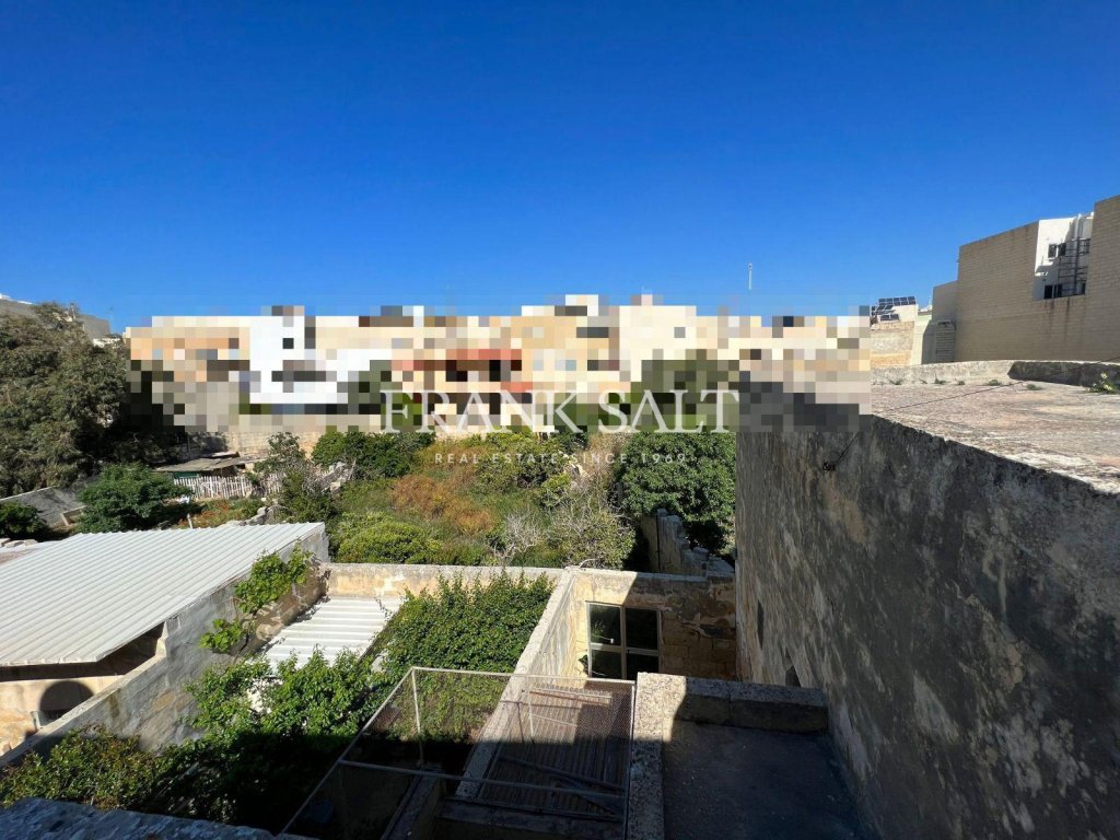 Mqabba, House of Character — Frank Salt Real Estate