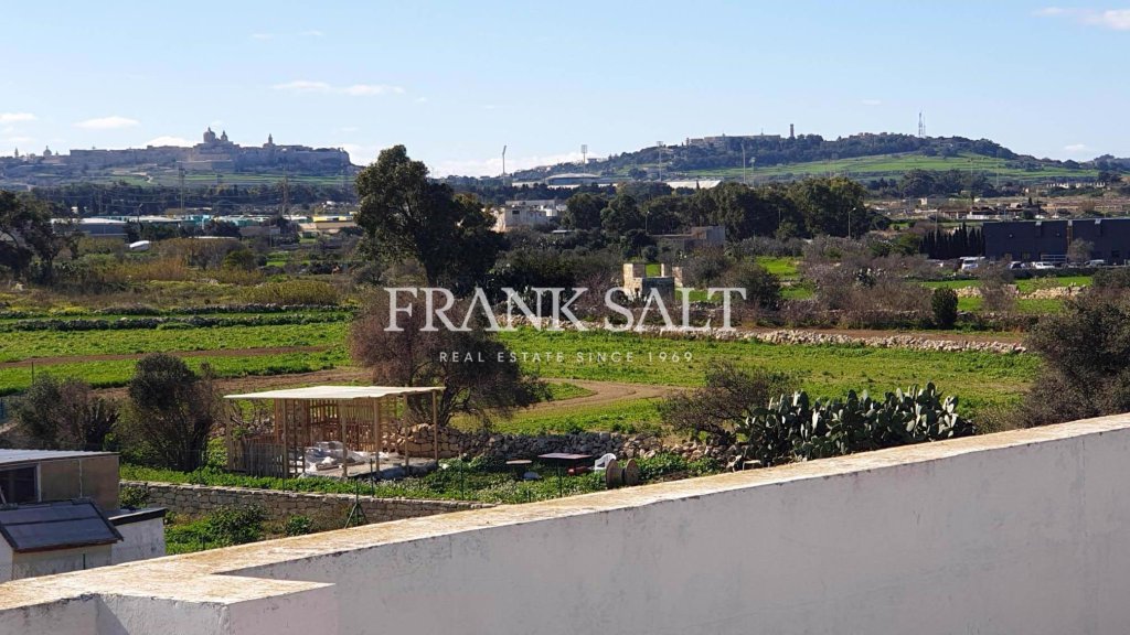 Lija, Semi-detached Villa — Frank Salt Real Estate