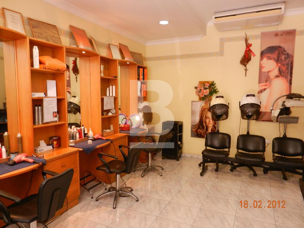 Independent Outlet for rent in Balzan — Belair Property