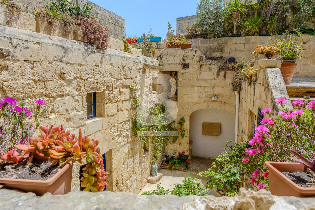 3 bed Houses of Character for Sale in Gharghur — Belair Property
