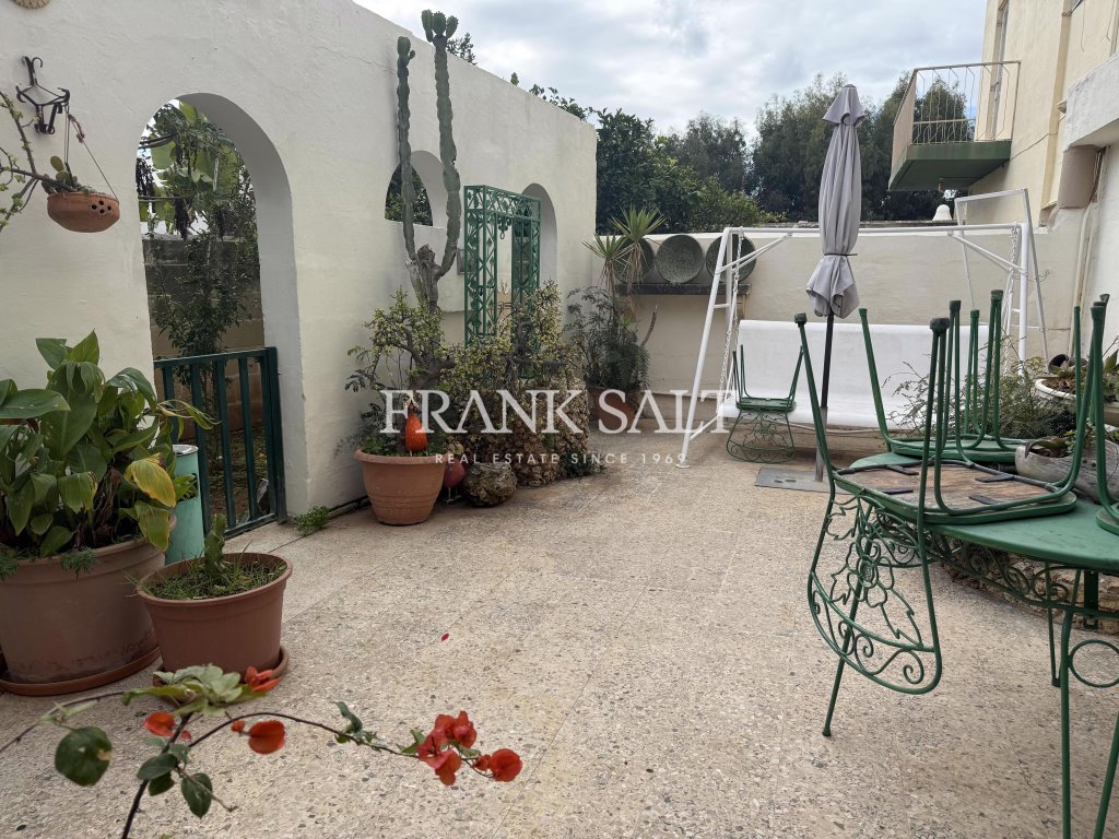San Gwann, Guest House — Frank Salt Real Estate