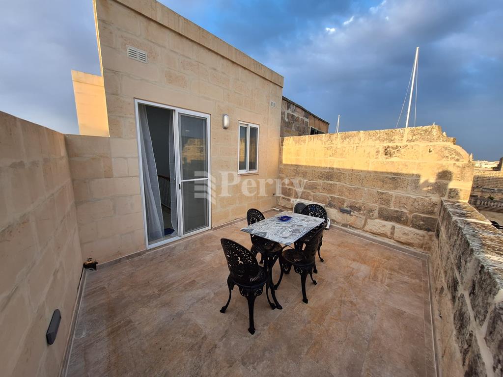 Lija House of Character — Perry Estate Agents