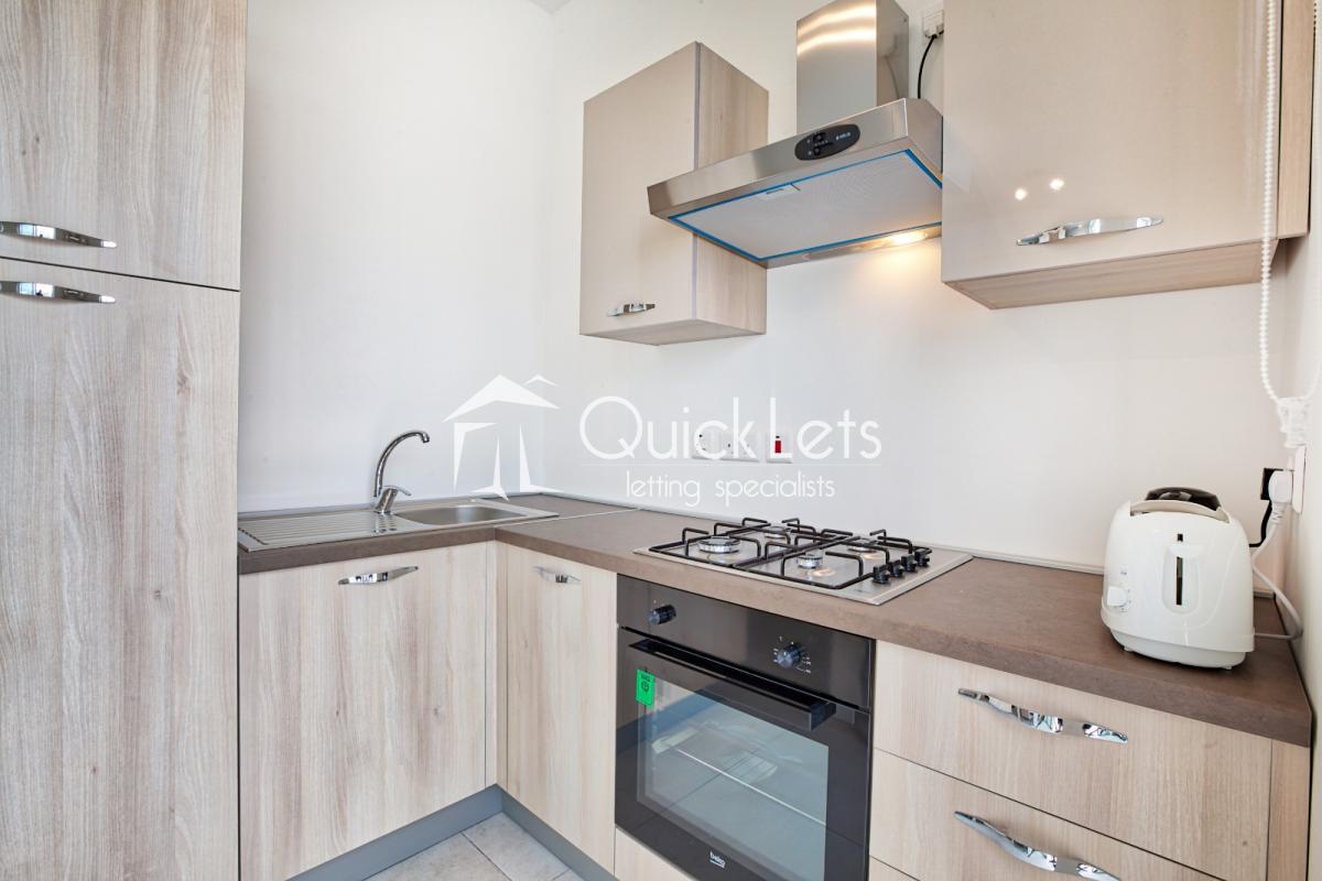 Apartments in Sliema - REF 81400 — QuickLets