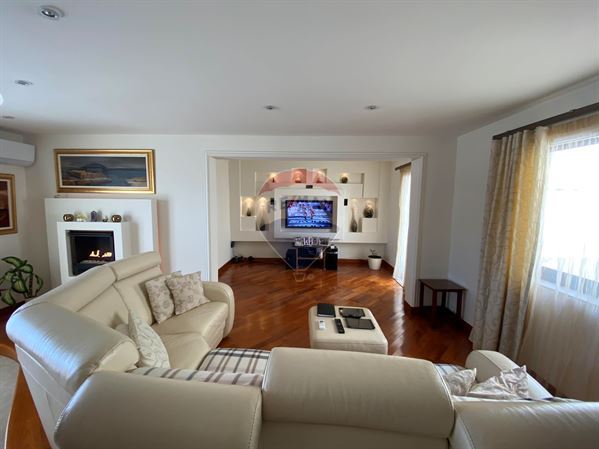 Penthouse — RE/MAX Malta