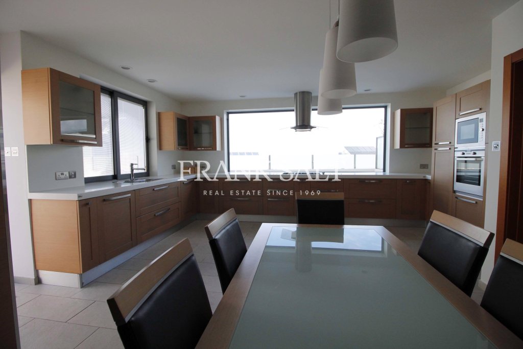 San Gwann, Semi-detached Villa — Frank Salt Real Estate