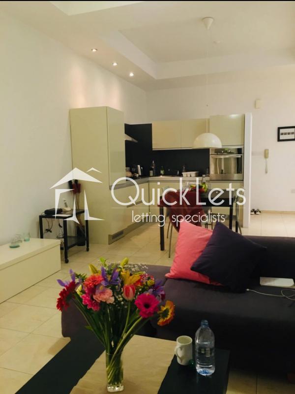 Apartments in Sliema - REF 83109 — QuickLets