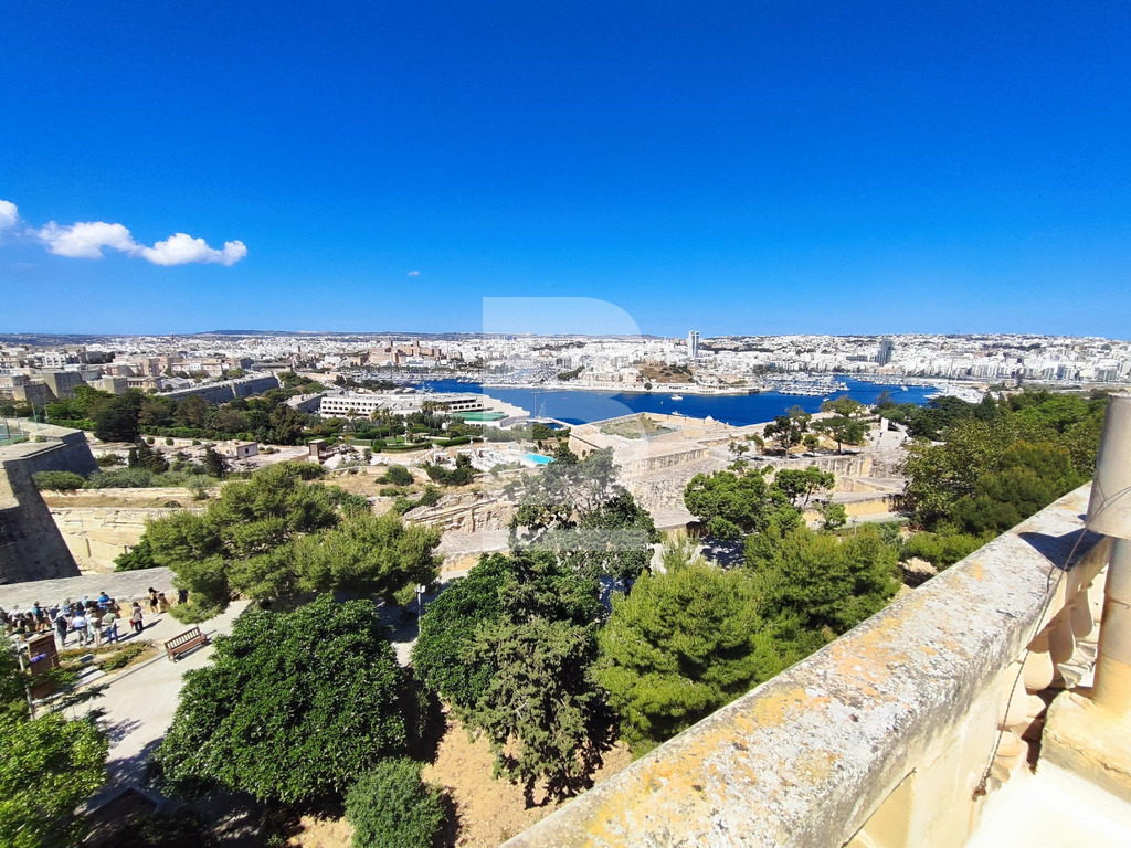 10 bed Houses of Character for Sale in Valletta — Belair Property