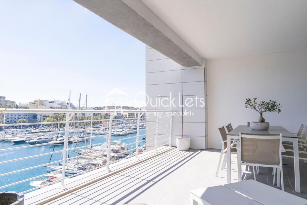 Apartments in Ta' Xbiex - REF 79124 — QuickLets
