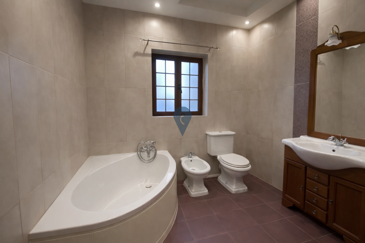 Terraced Houses in Qormi - REF 87528 — Zanzi Homes