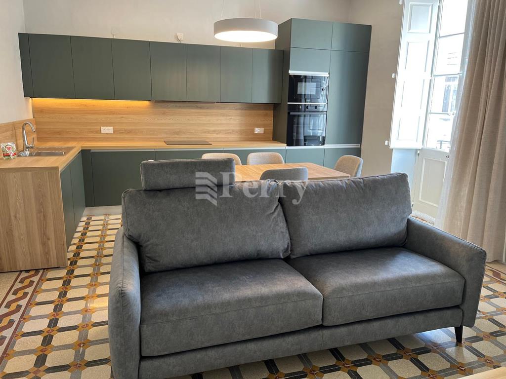 Mosta Town House — Perry Estate Agents
