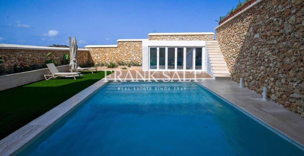 Gharb, Semi-detached Villa — Frank Salt Real Estate