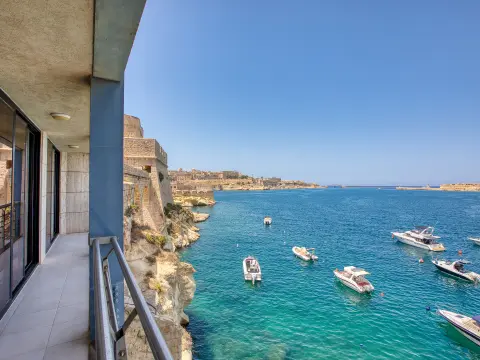 3 bed Apartment in Vittoriosa — Malta Sotheby's International Realty