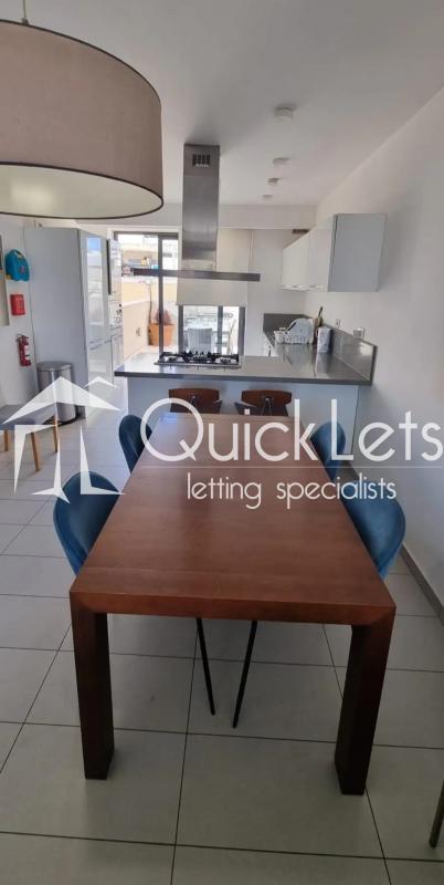 Penthouses in St. Julians - REF 83587 — QuickLets