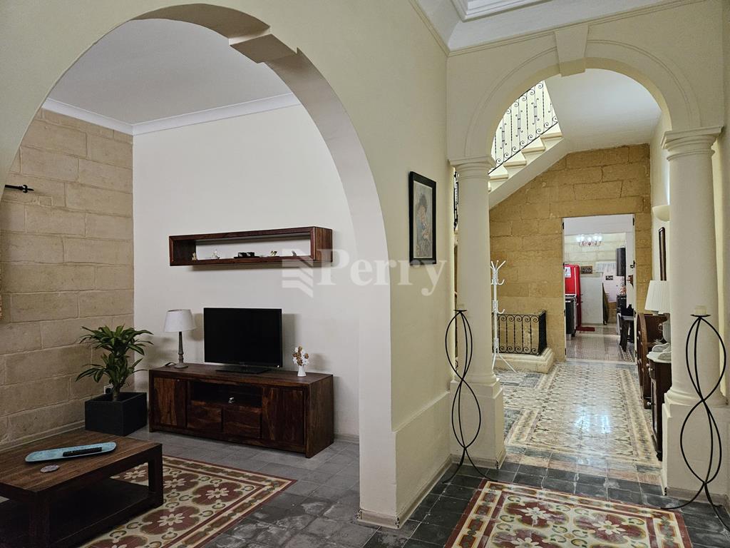 Sliema Terraced House — Perry Estate Agents