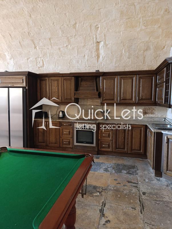 House of Character in Valletta - REF 84323 — QuickLets