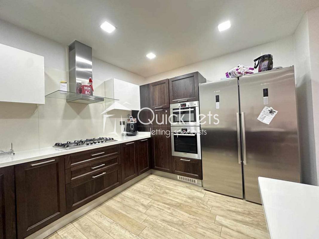 Apartments in Msida - REF 79798 — QuickLets