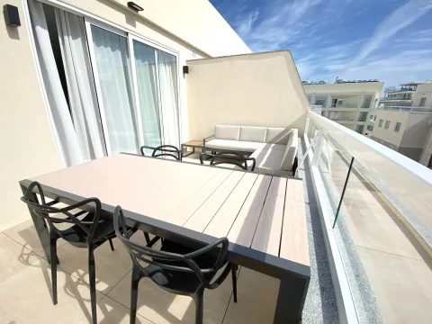 1 bed Penthouse in Qawra — Malta Sotheby's International Realty