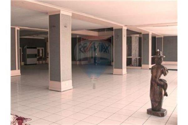 Shop — RE/MAX Malta